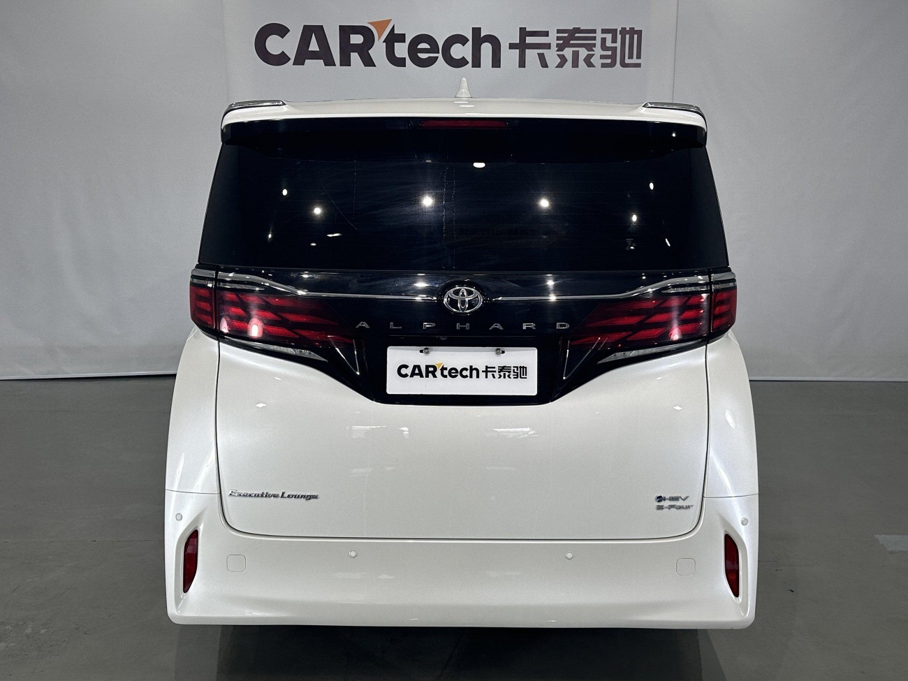 Toyota Alphard 2024