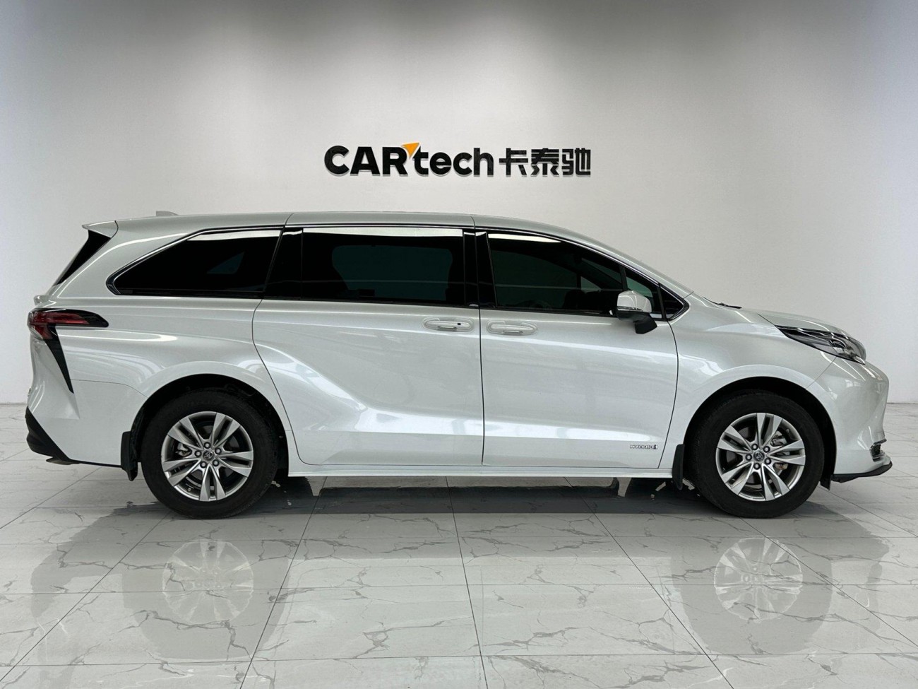 Toyota Sienna 2023