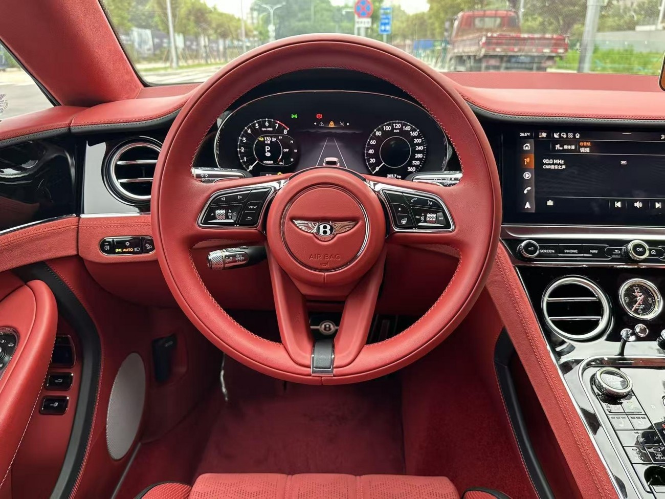 Bentley Continental GT 2025
