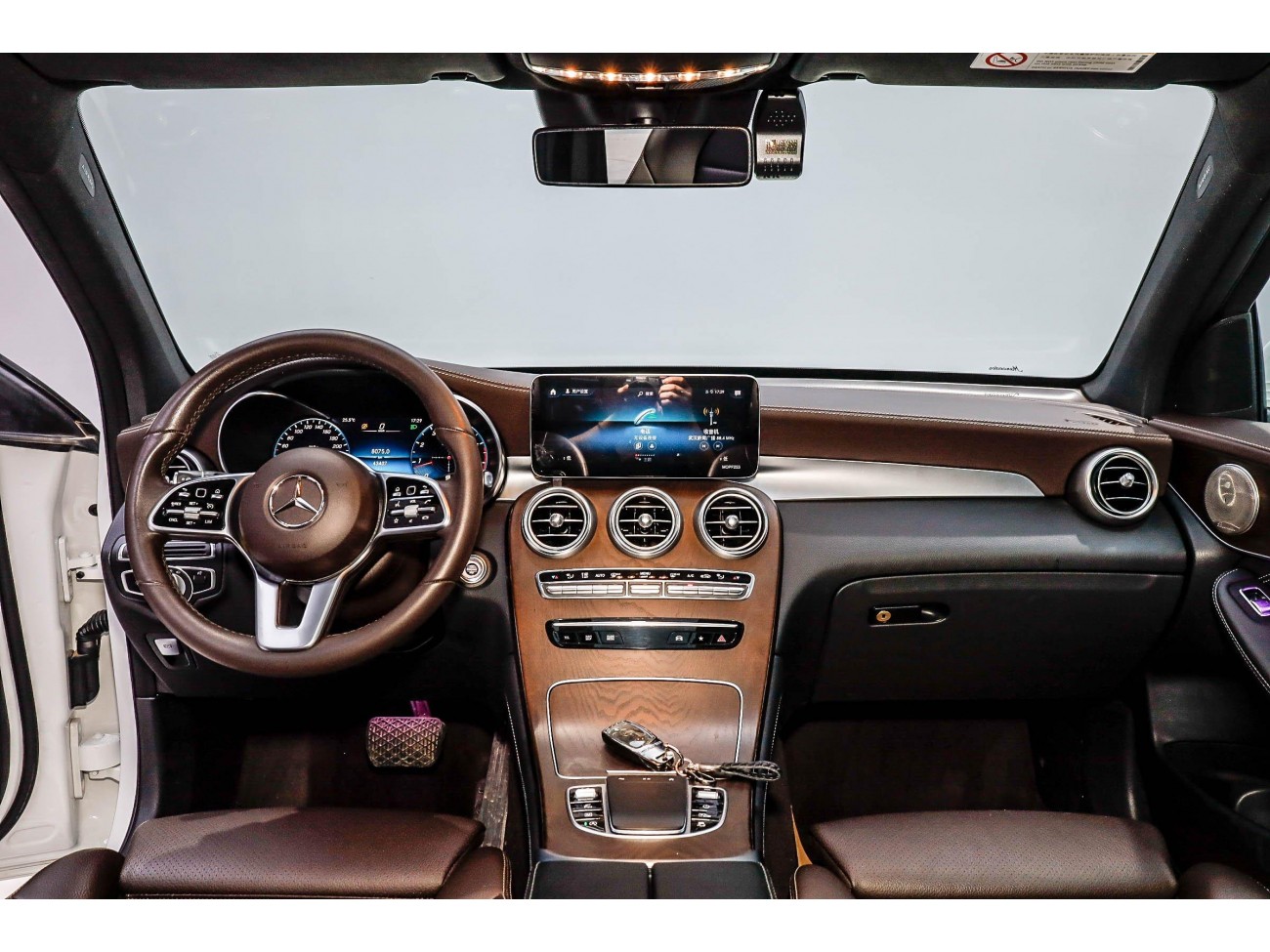 Mercedes-Benz GLC 300 L 2020