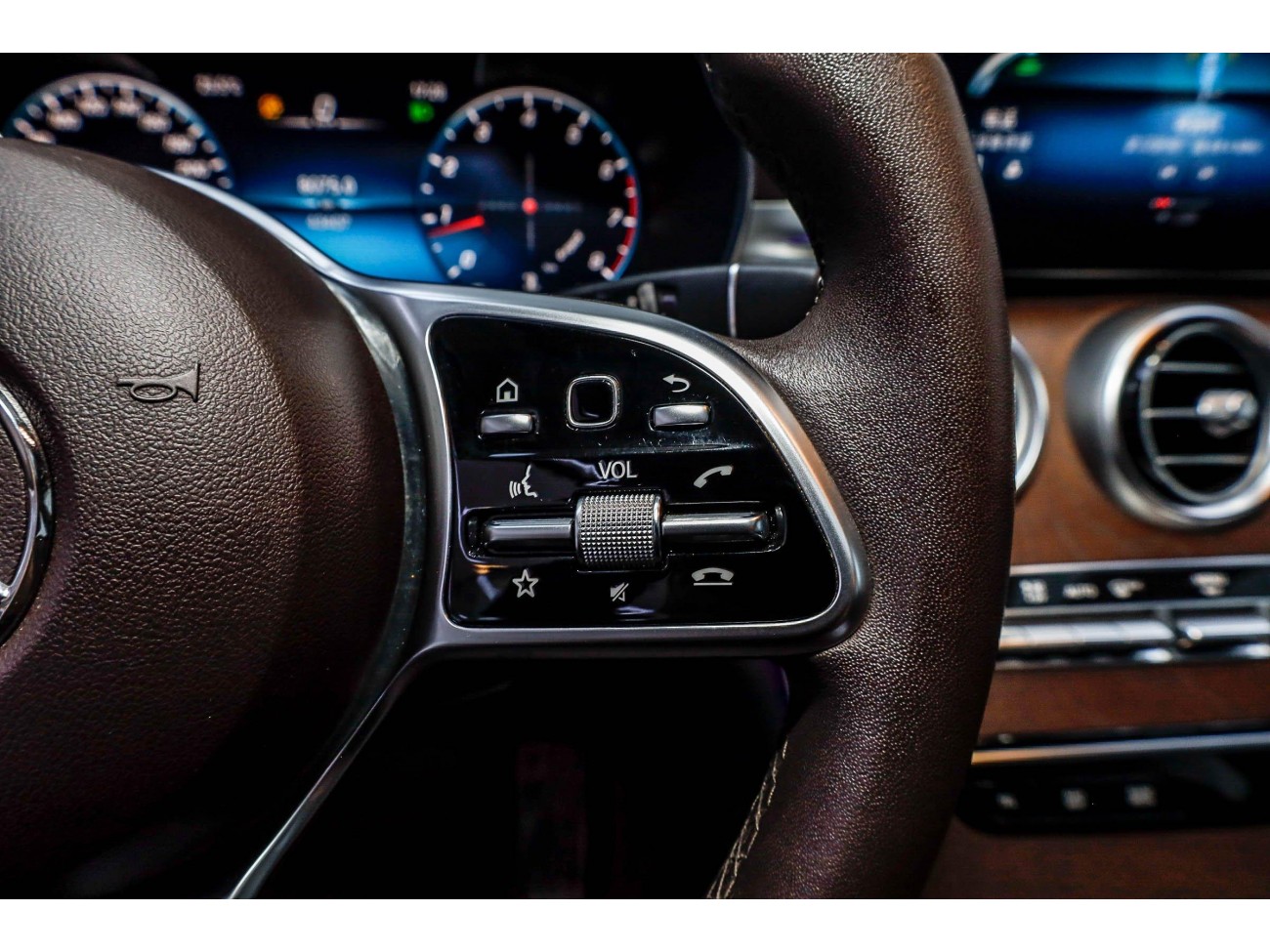 Mercedes-Benz GLC 300 L 2020