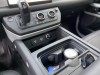 Land Rover Defender 2023