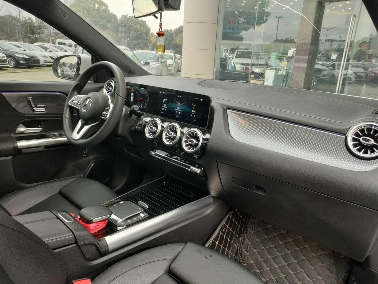 Mercedes-Benz GLA 200 2020
