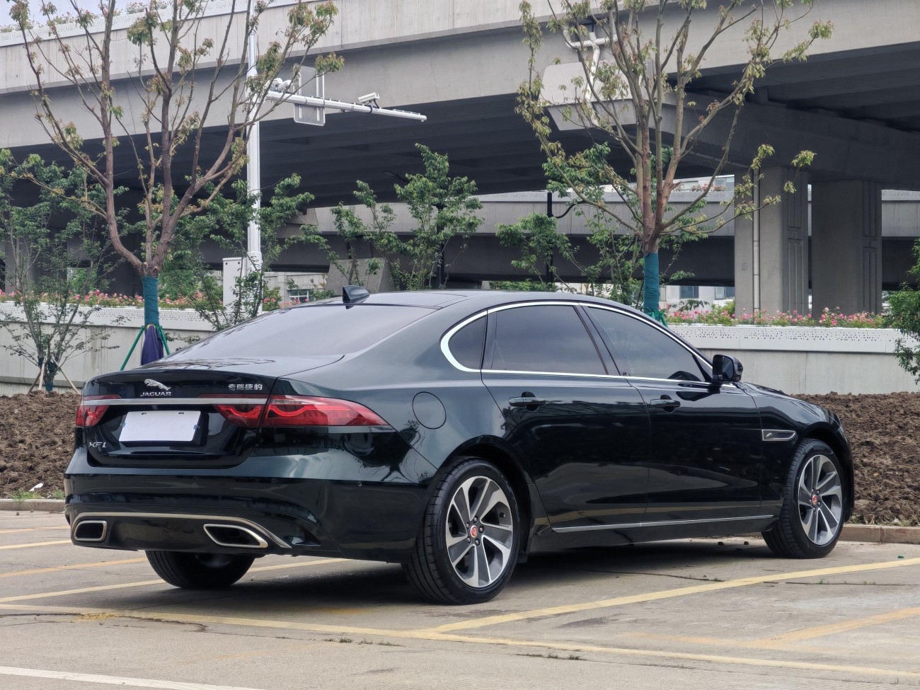 Jaguar XFL 2023