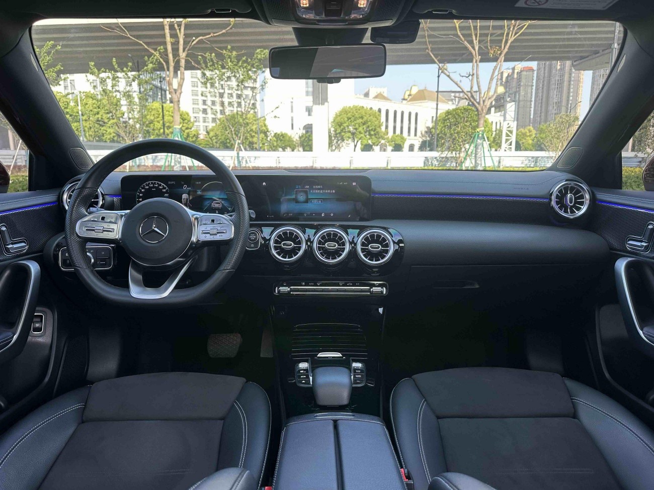 Mercedes-Benz A 200 L 2020