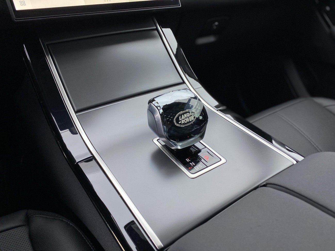 Land Rover Range Rover 2024