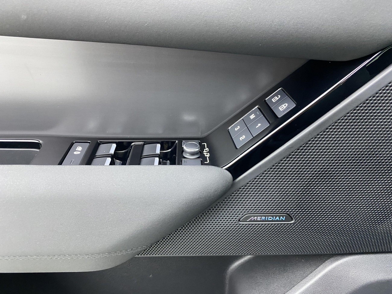Land Rover Range Rover 2024