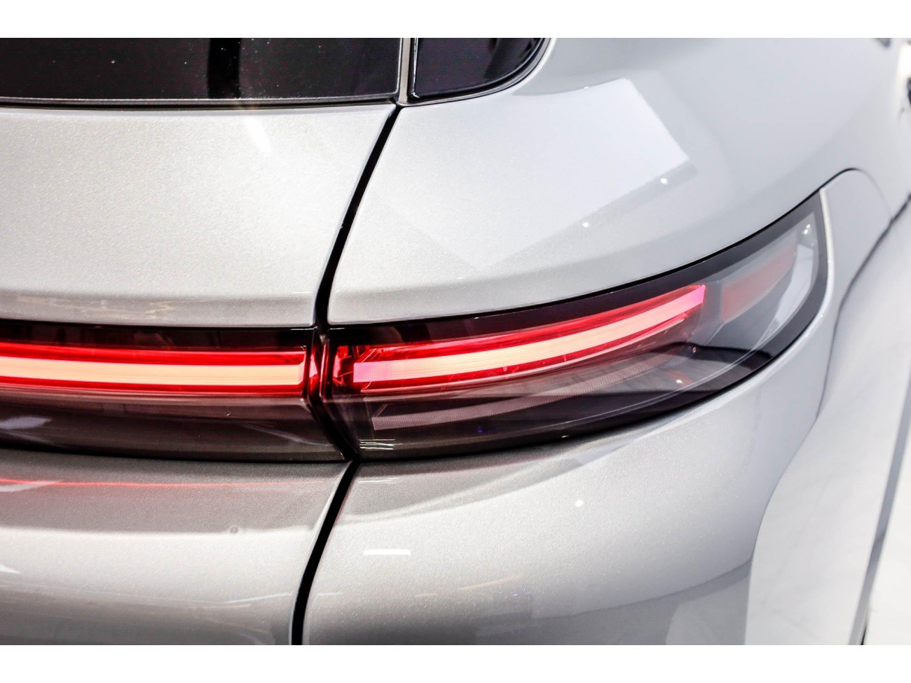 Li Auto L8 2022