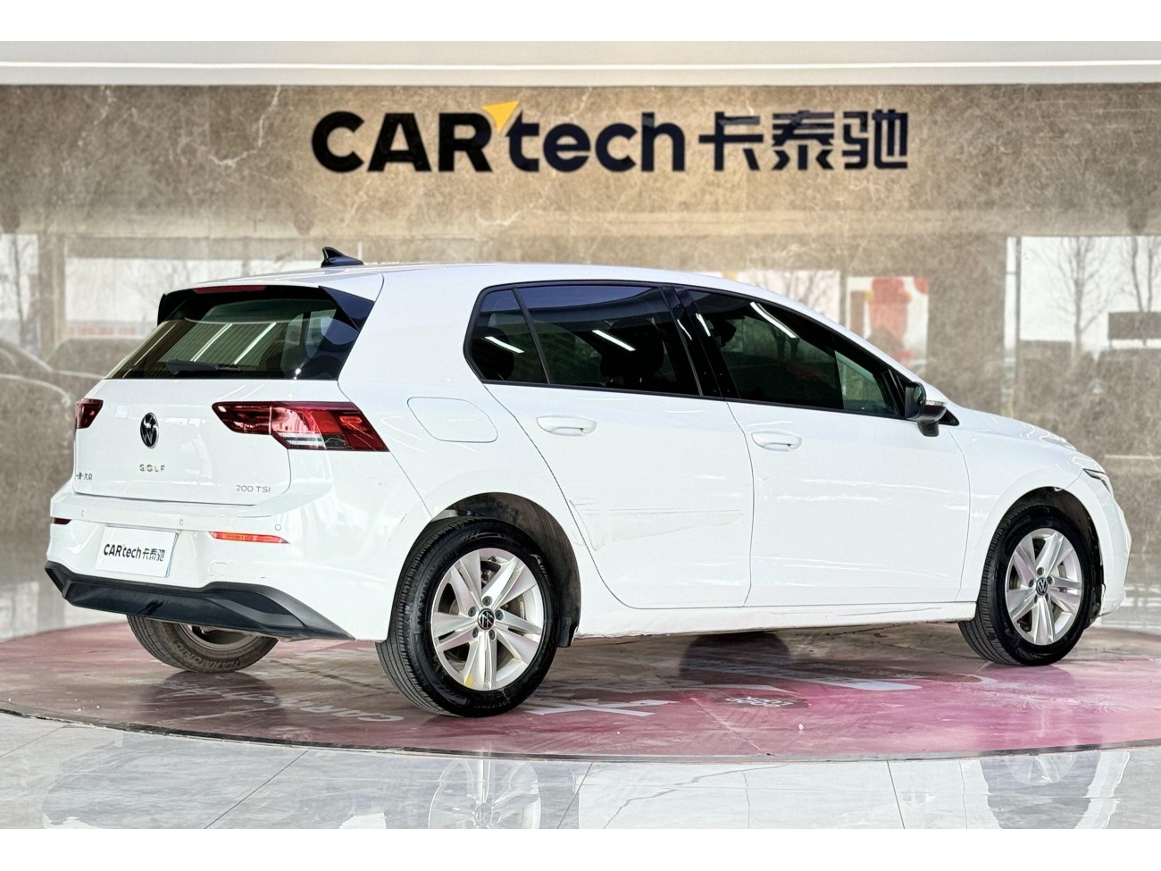 Volkswagen Golf 2023