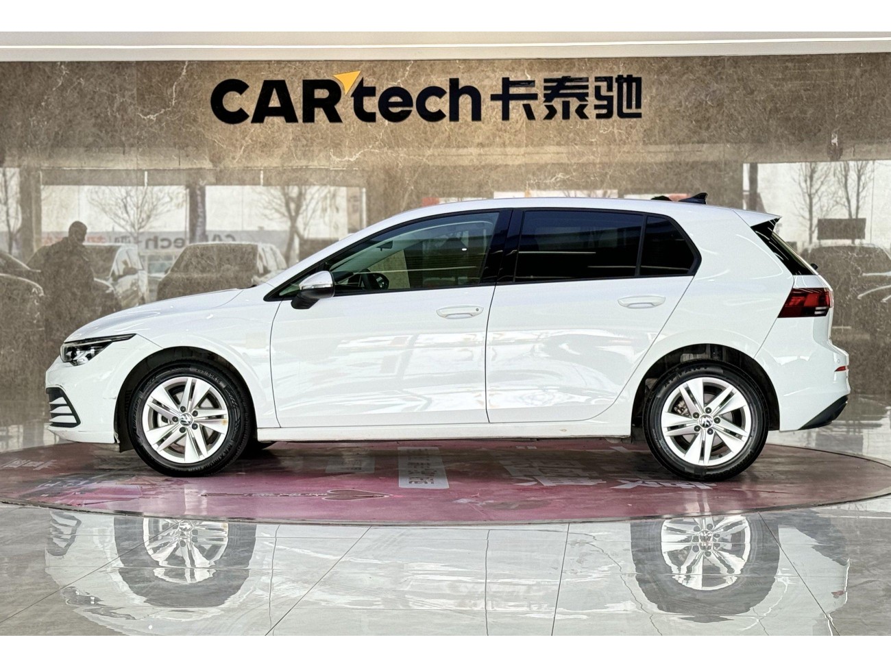 Volkswagen Golf 2023