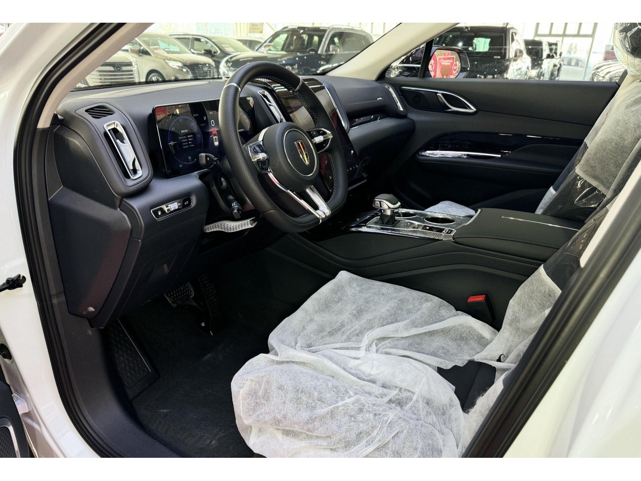 Hongqi HS3 2025