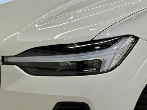 Volvo XC60 2025