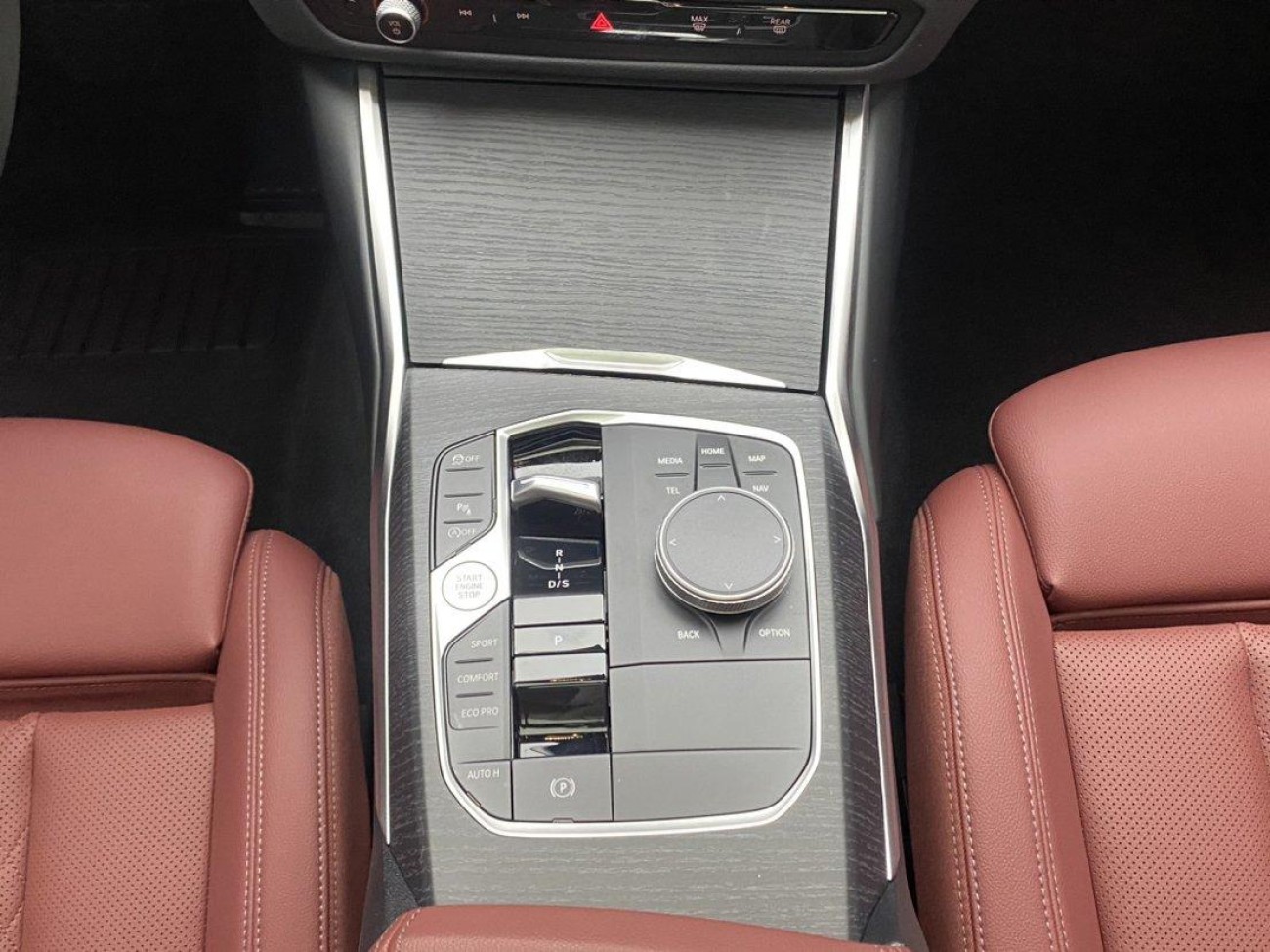 BMW 325Li 2025
