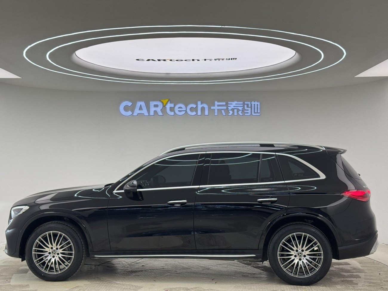 Mercedes-Benz GLC 300 L 2025