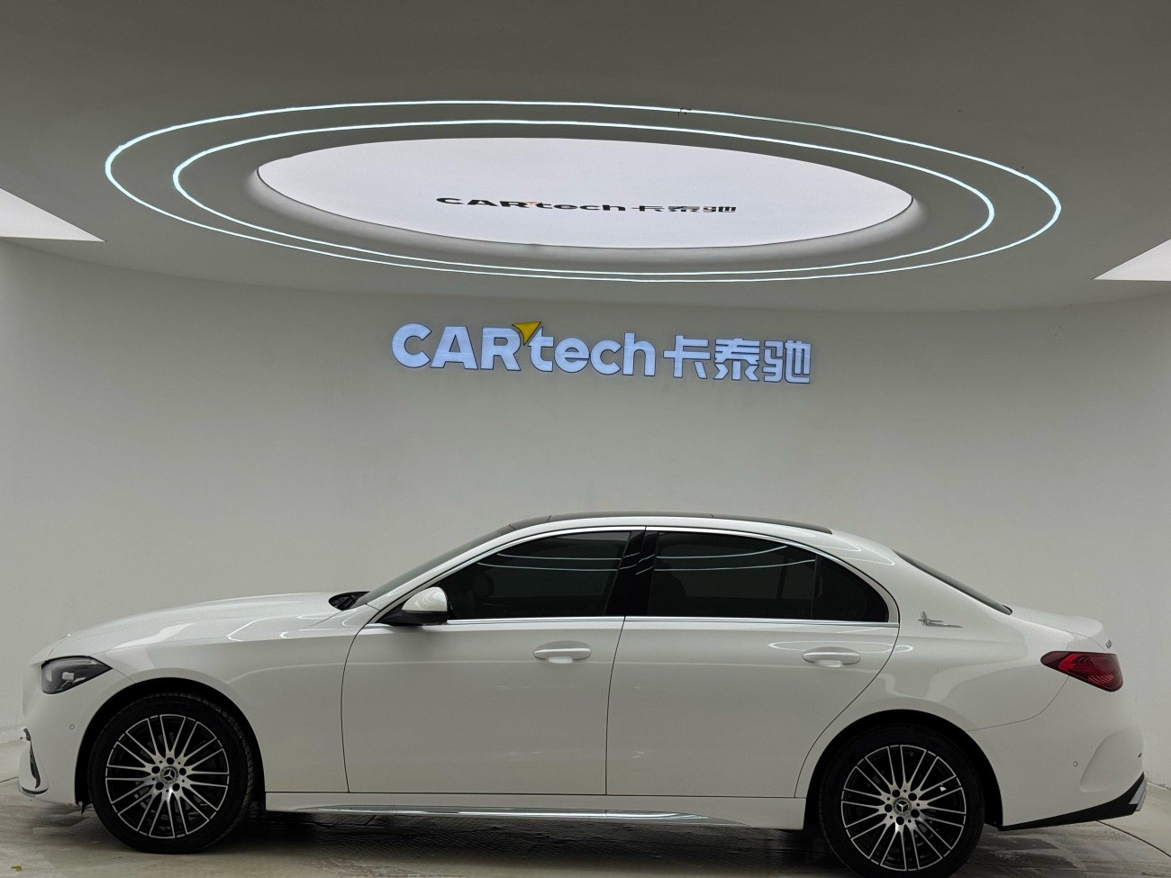 Mercedes-Benz C 260 L 2023