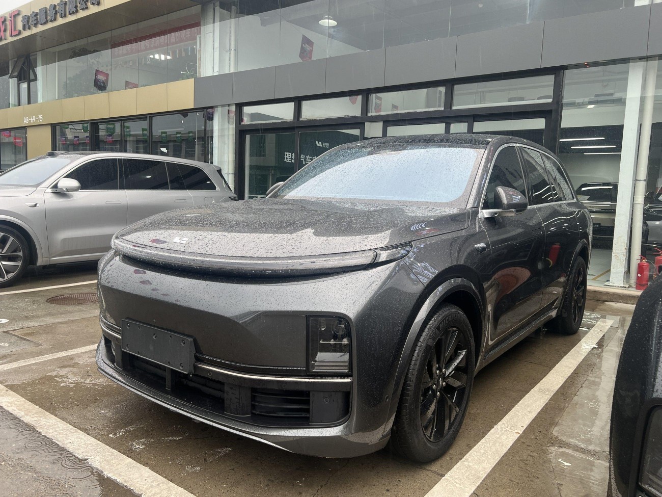 Li Auto L8 2023