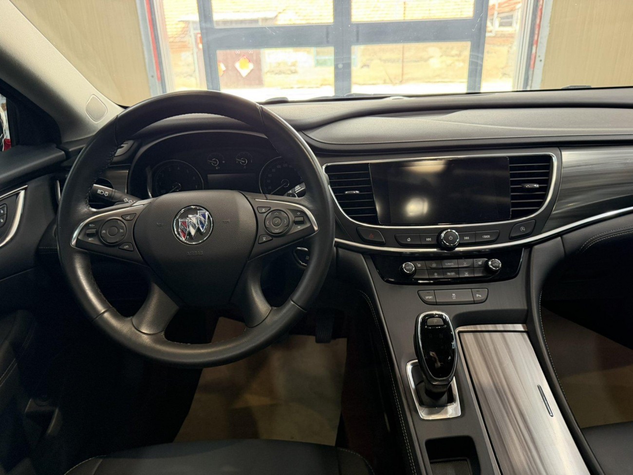 Buick LaCrosse 2023