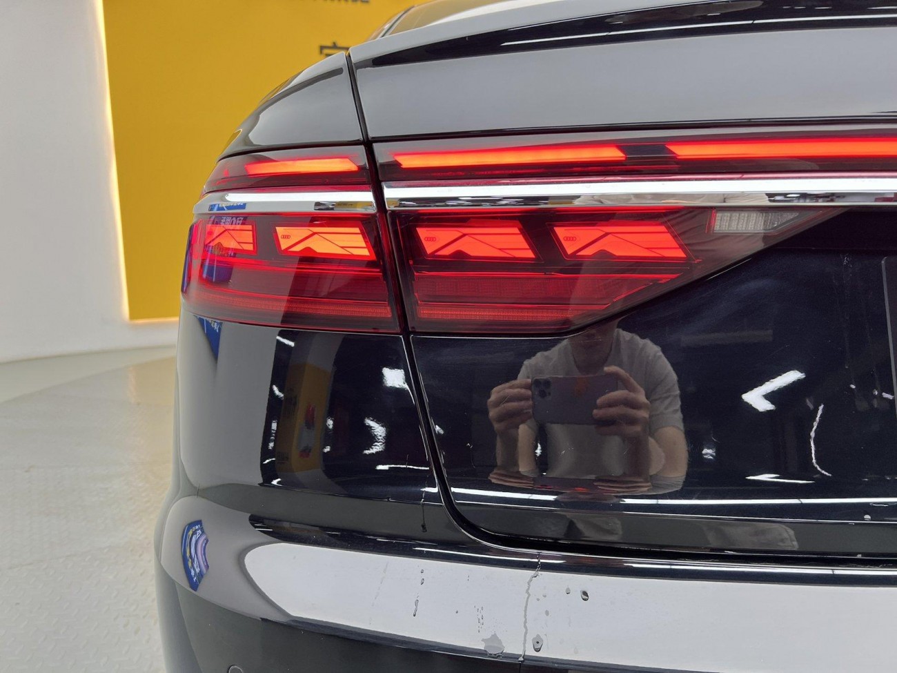Audi A8L 45 TFSI 2024