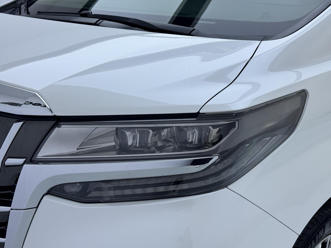 Toyota Alphard 2020