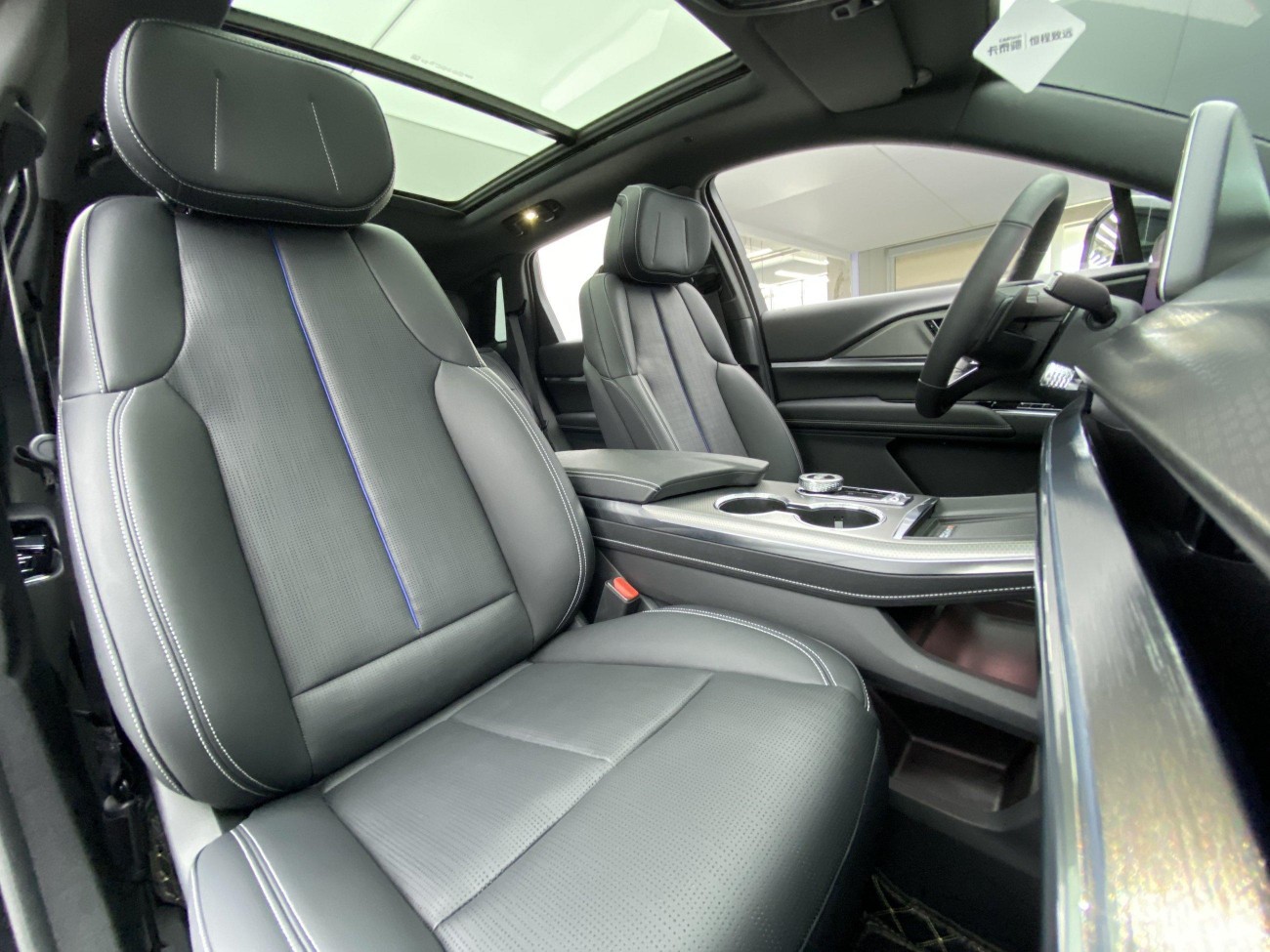 Cadillac XT5 2025