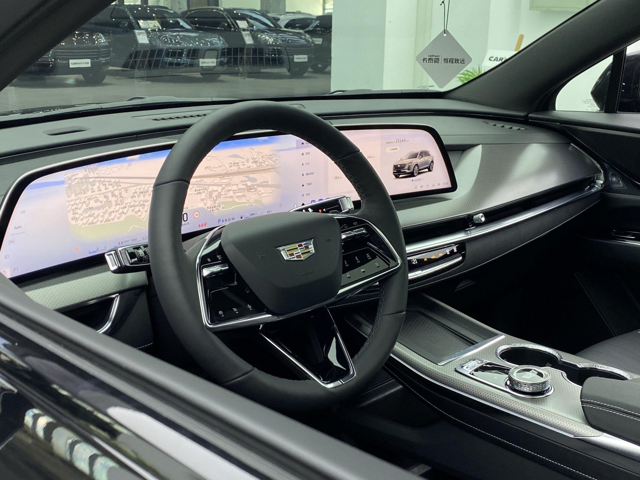 Cadillac XT5 2025