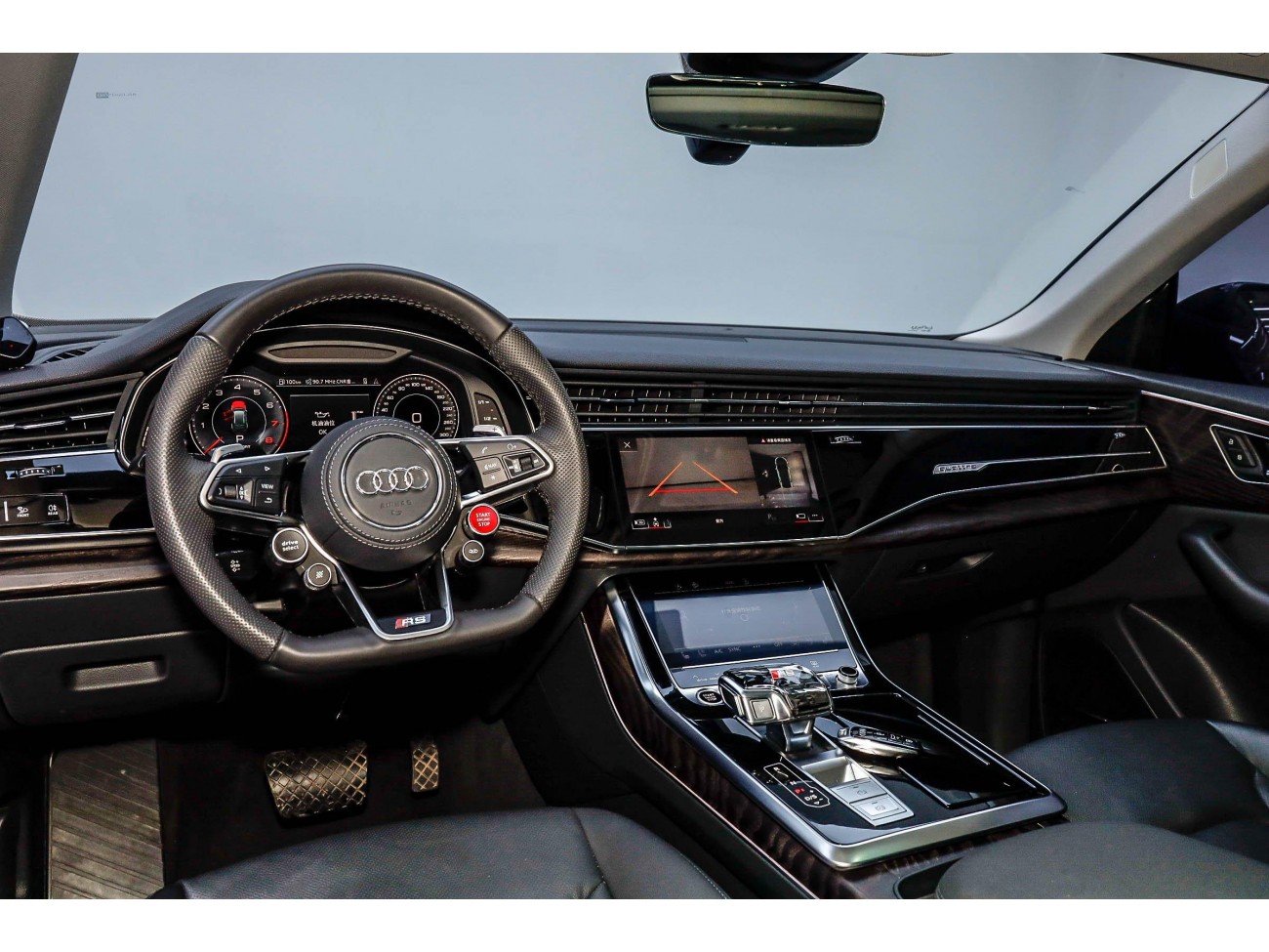 Audi Q8 55 TFSI 2023