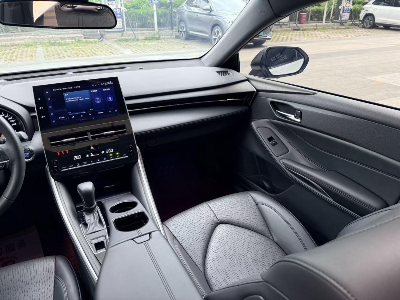 Toyota Avalon 2022