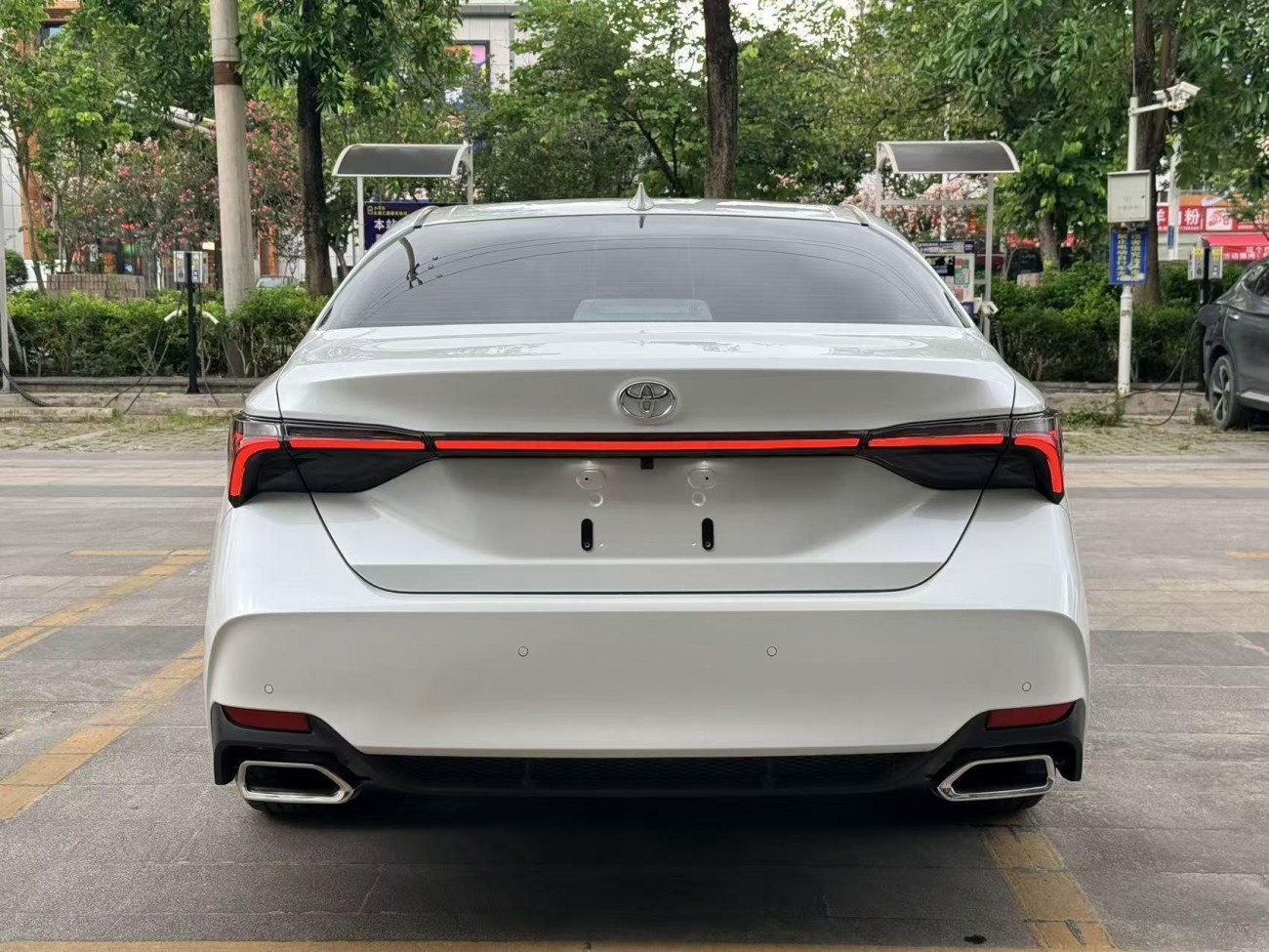 Toyota Avalon 2022