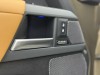 Land Rover Defender 2023