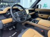 Land Rover Defender 2023