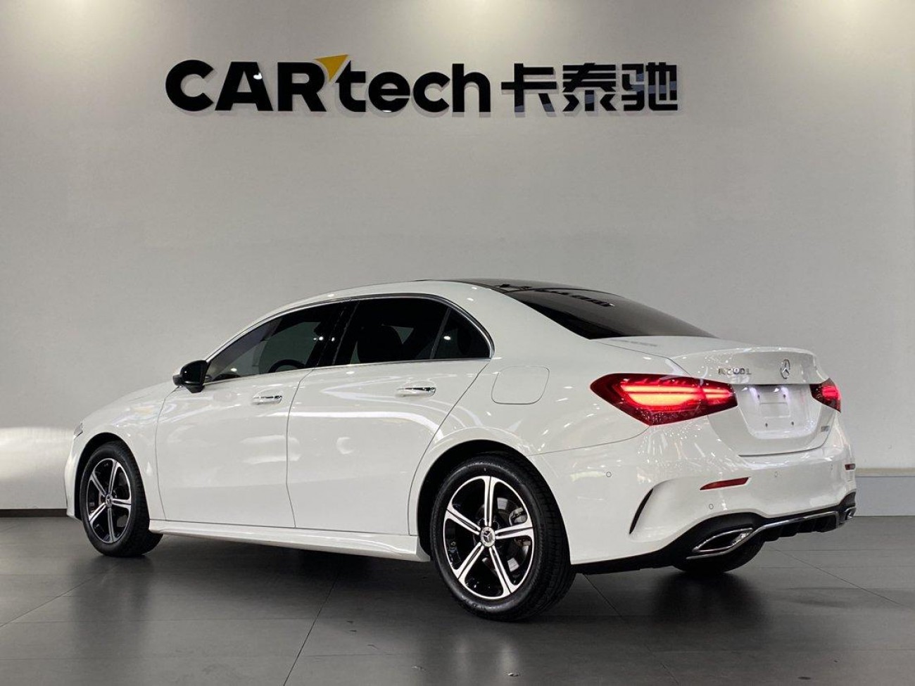 Mercedes-Benz A 200 L 2023