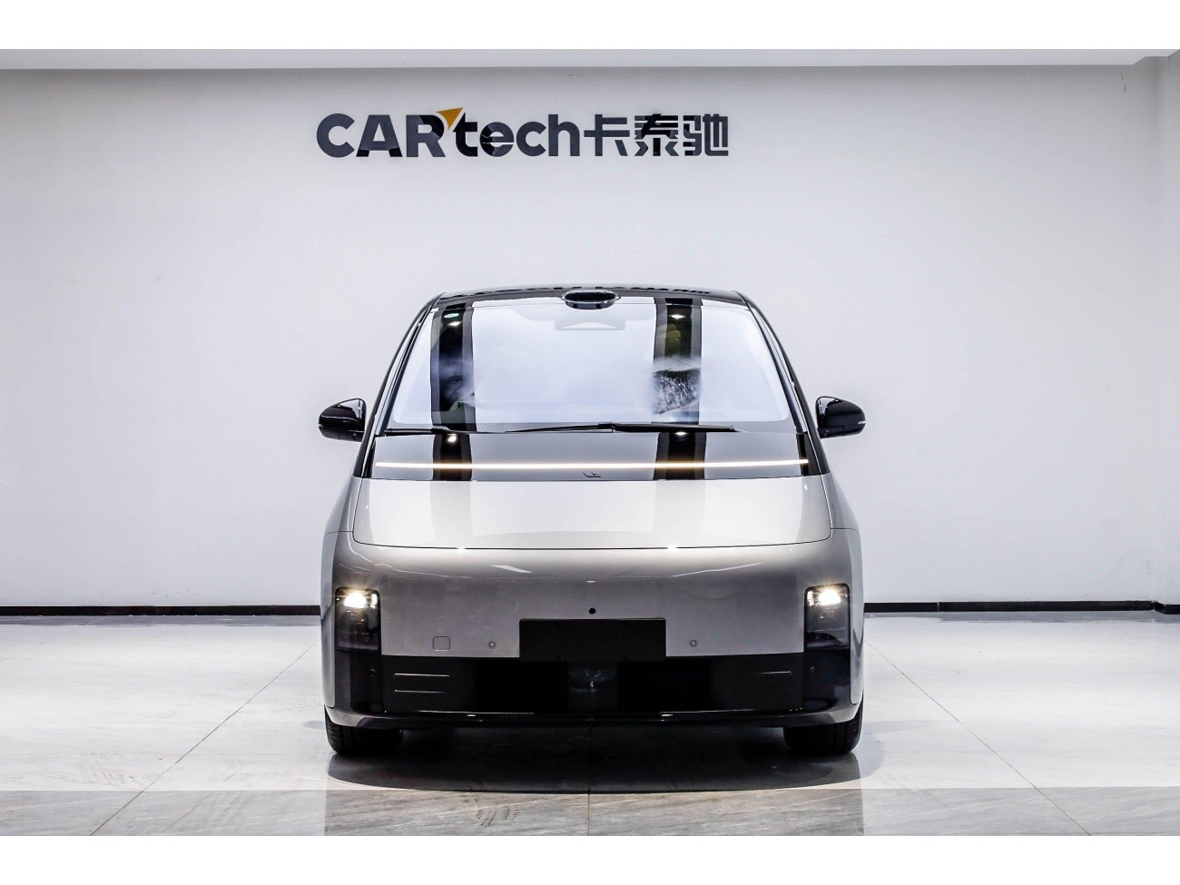 Li Auto MEGA 2025