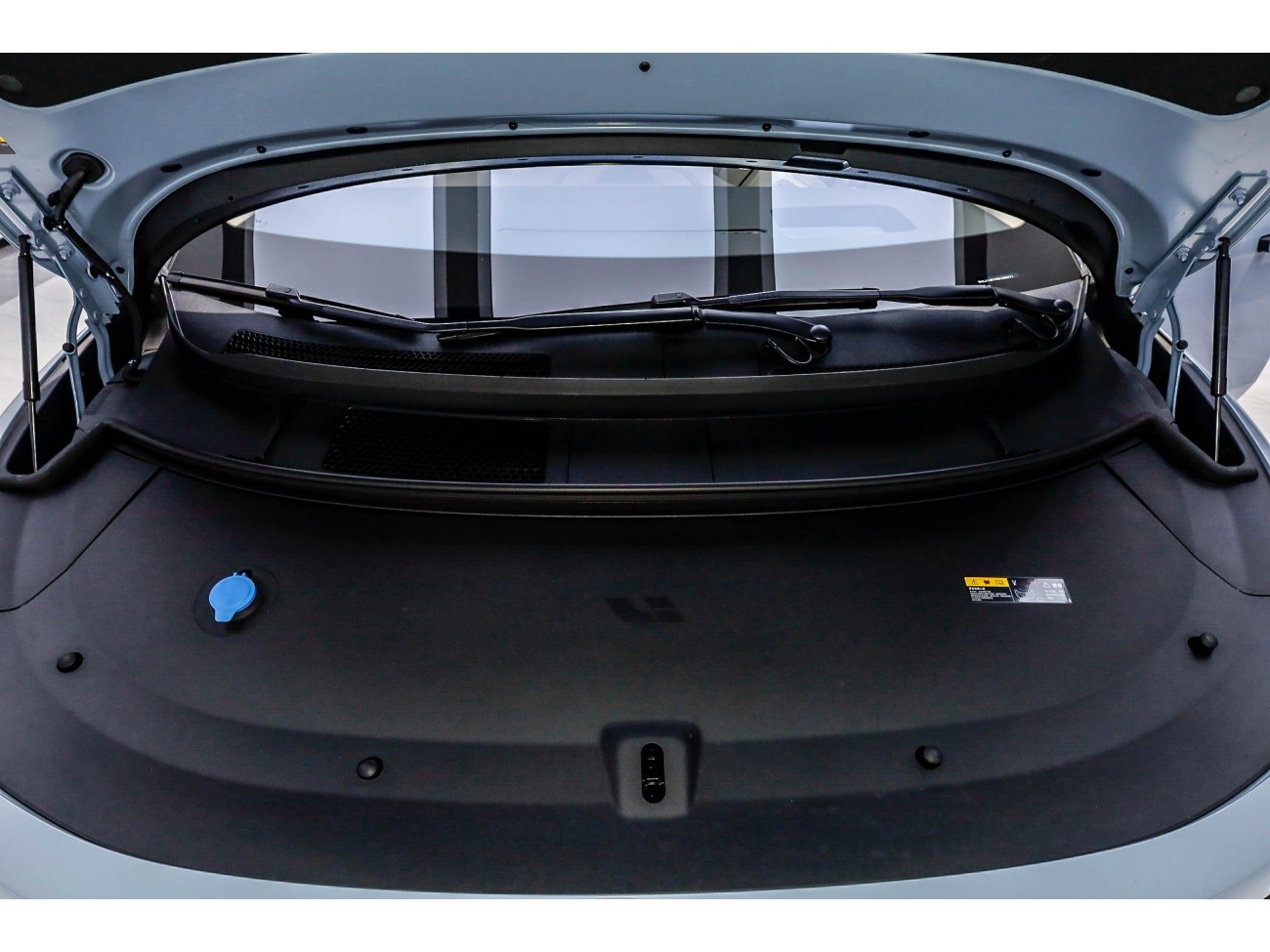 Li Auto i8 2025