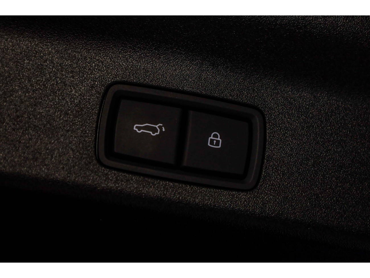 Li Auto L8 2025