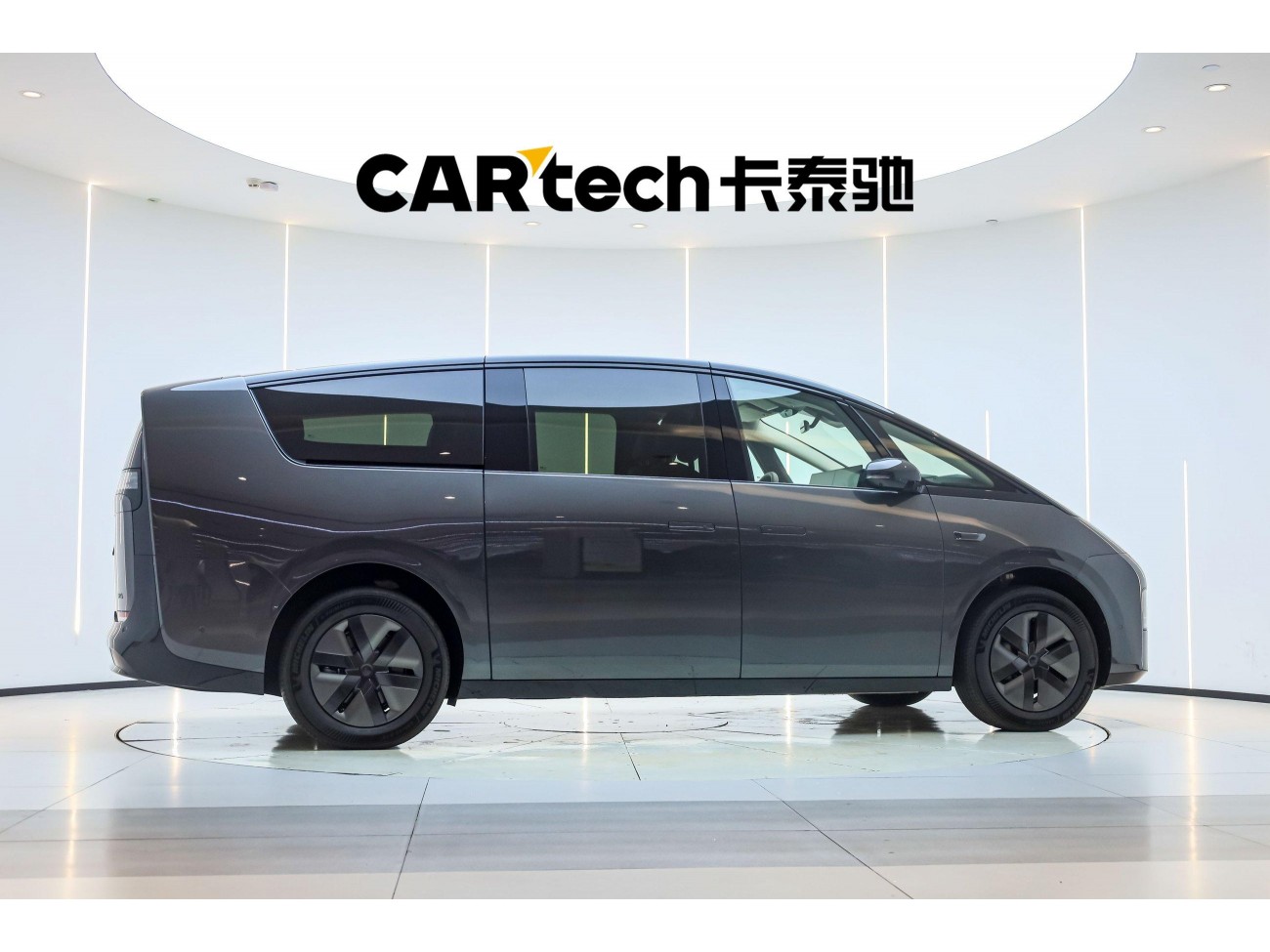 Li Auto MEGA 2025
