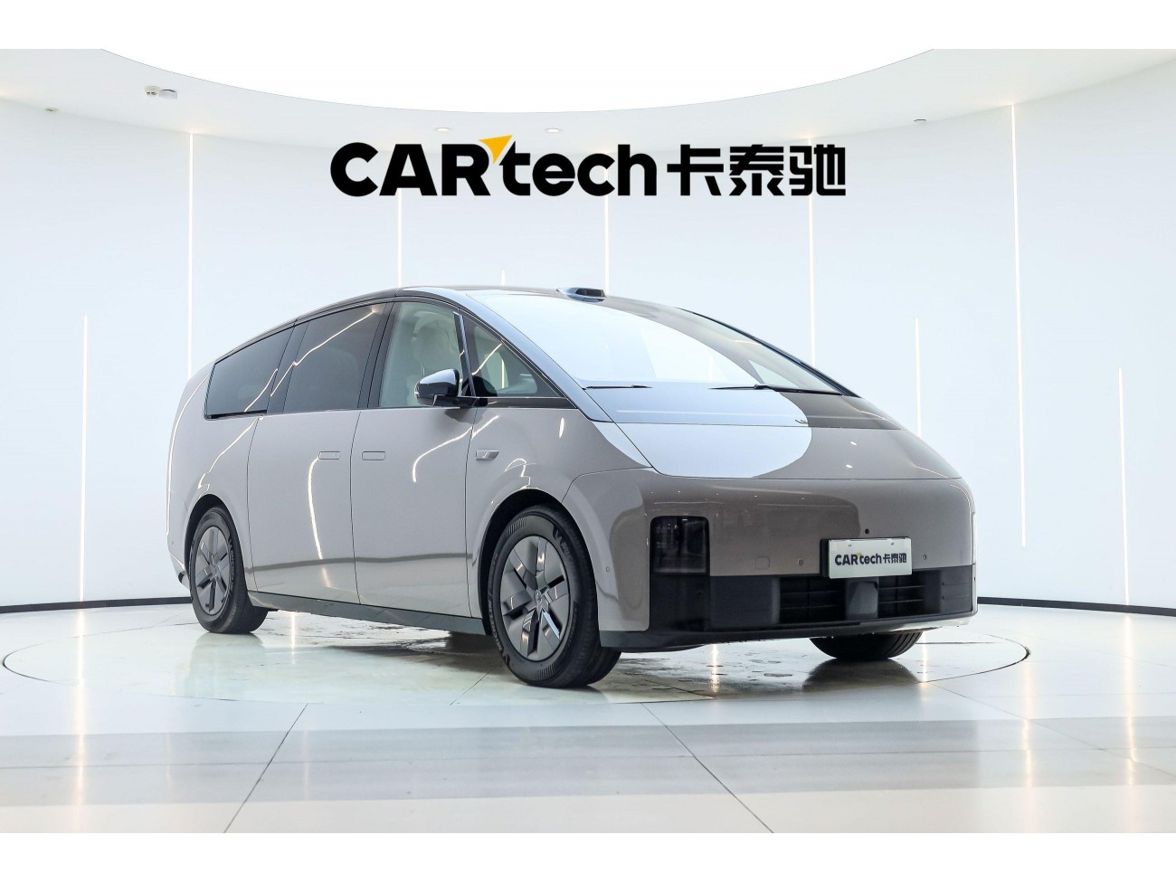 Li Auto MEGA 2025