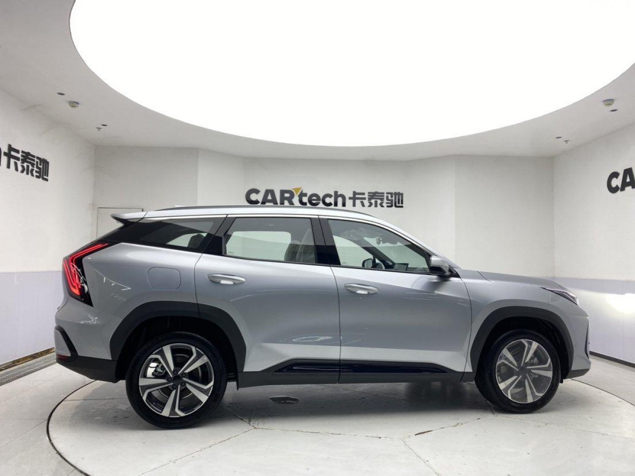 Geely Boyue 2026