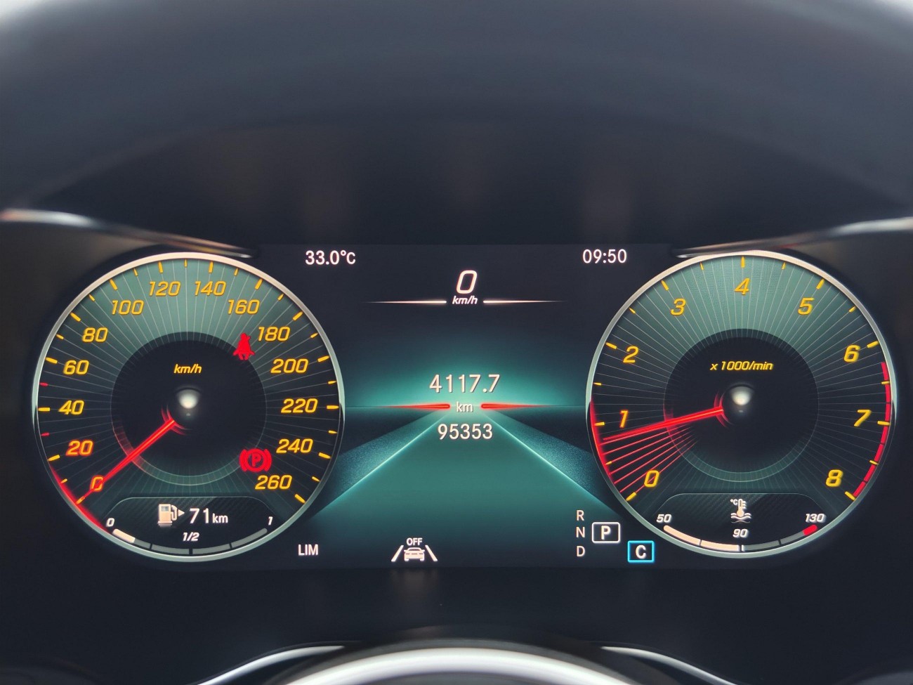 Mercedes-Benz GLC 300 L 2021