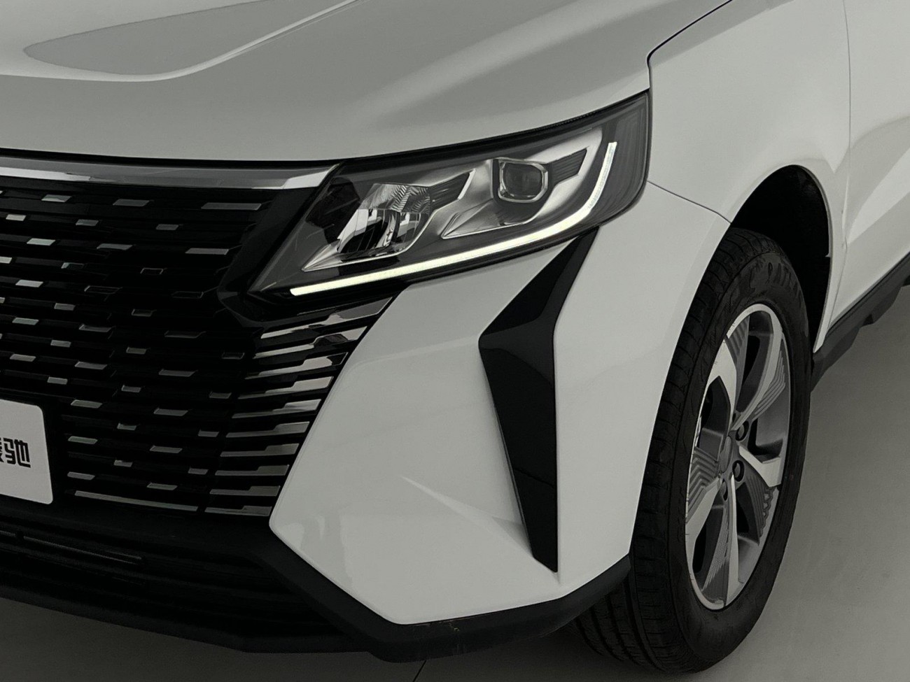Geely Haoyue PRO 2024