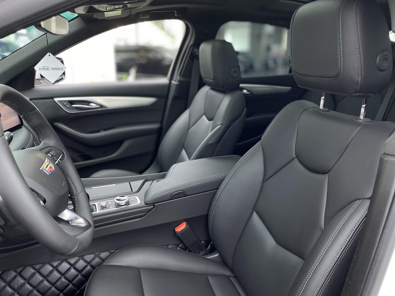 Cadillac CT5 2024