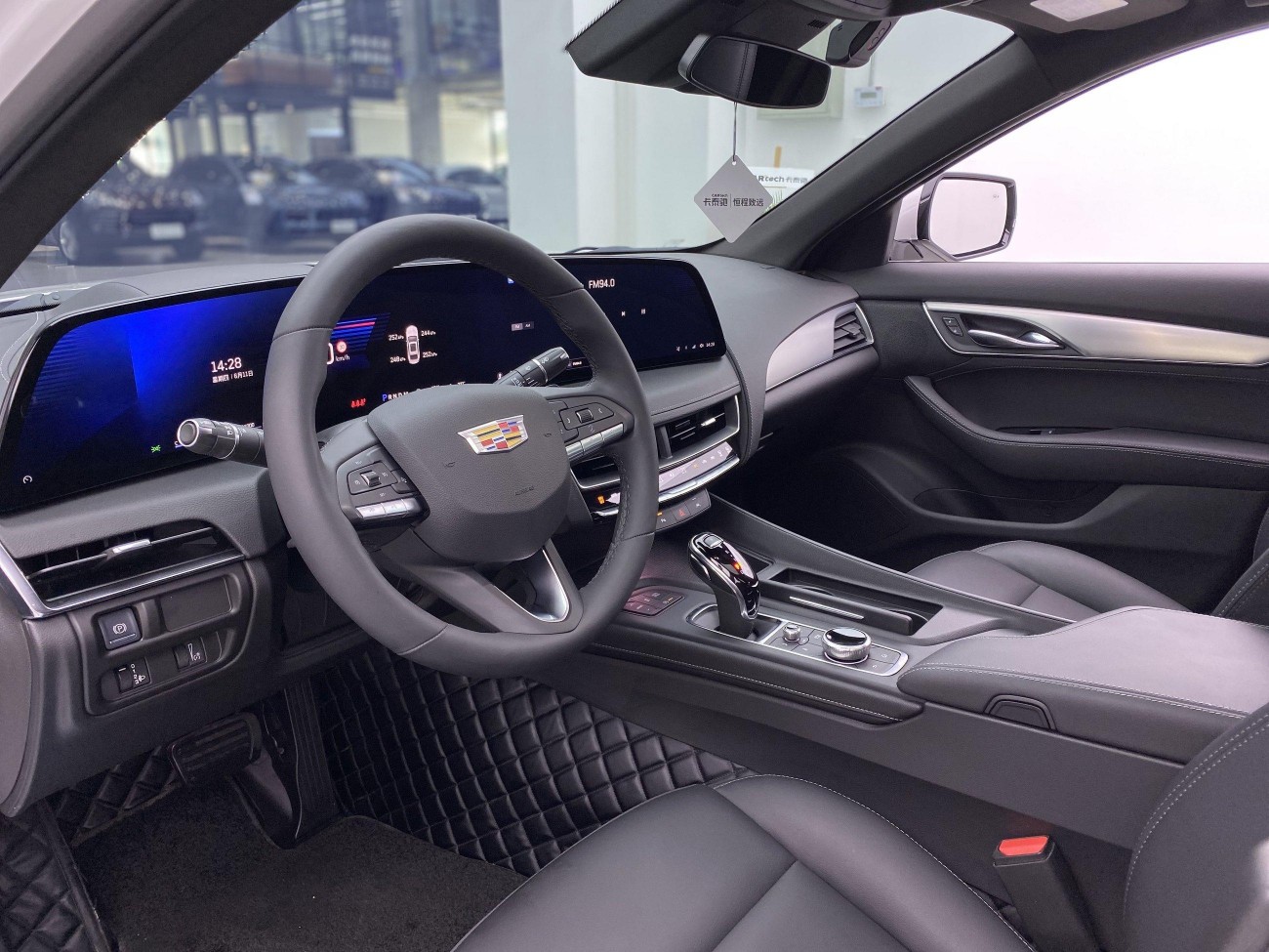 Cadillac CT5 2024