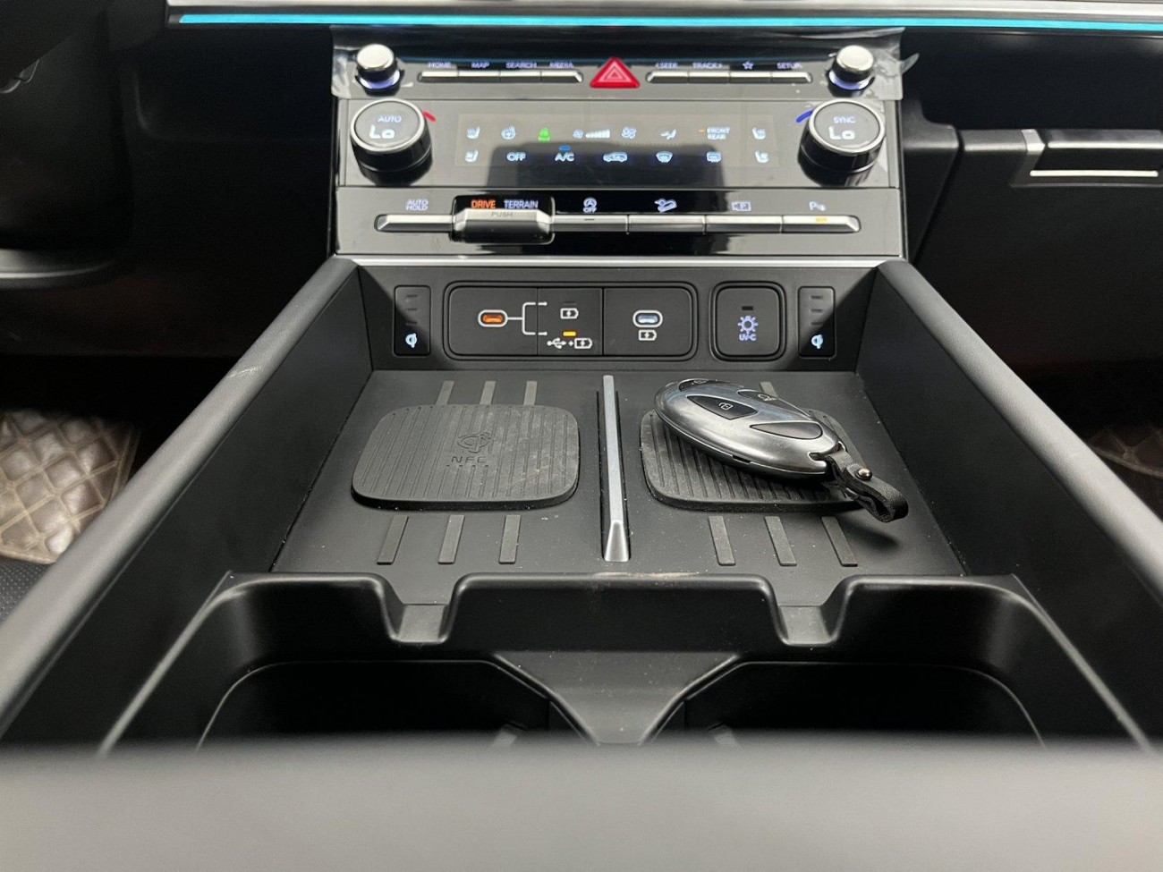Hyundai Santa Fe 2024