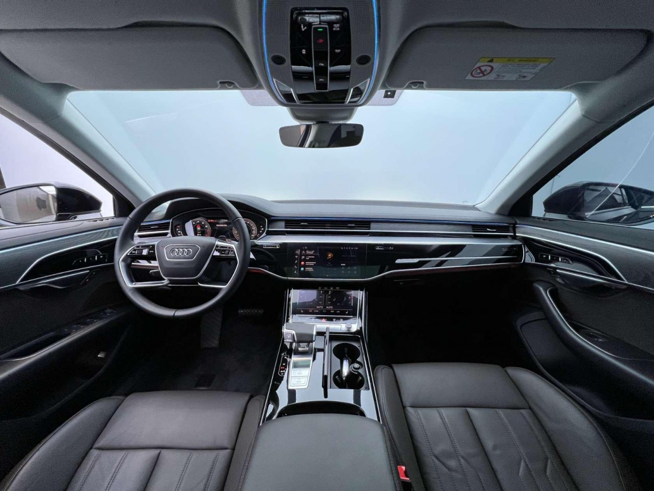 Audi A8L 45 TFSI 2025