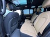 Land Rover Defender 2025