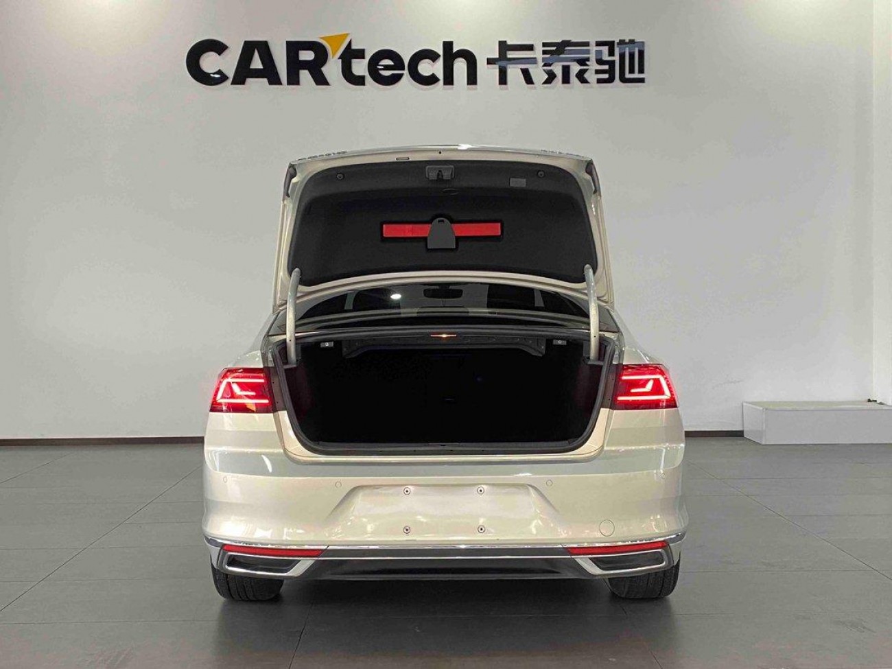 Volkswagen Magotan 2021