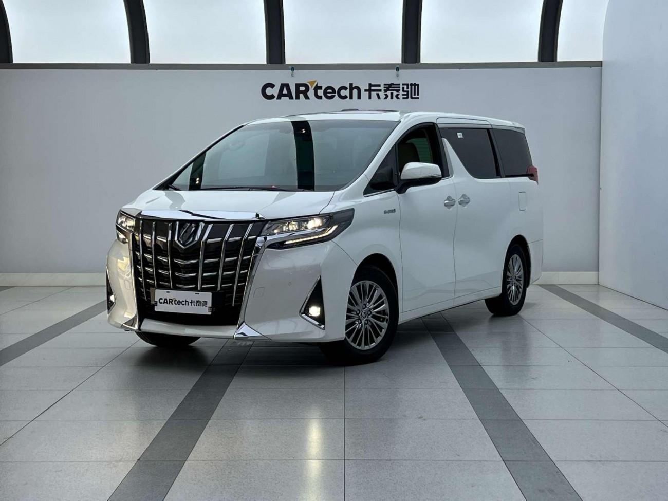 Toyota Alphard 2022
