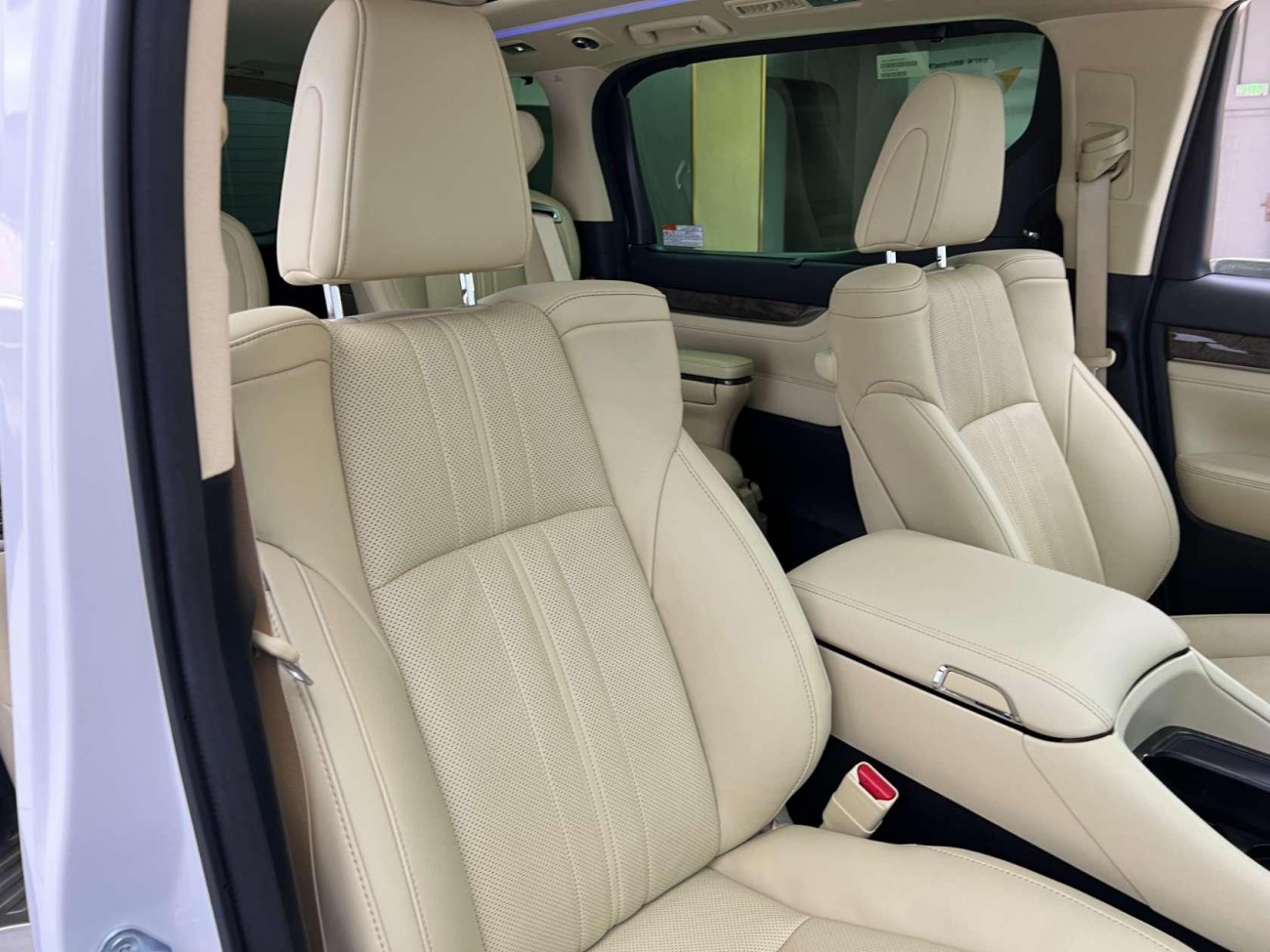 Toyota Alphard 2022