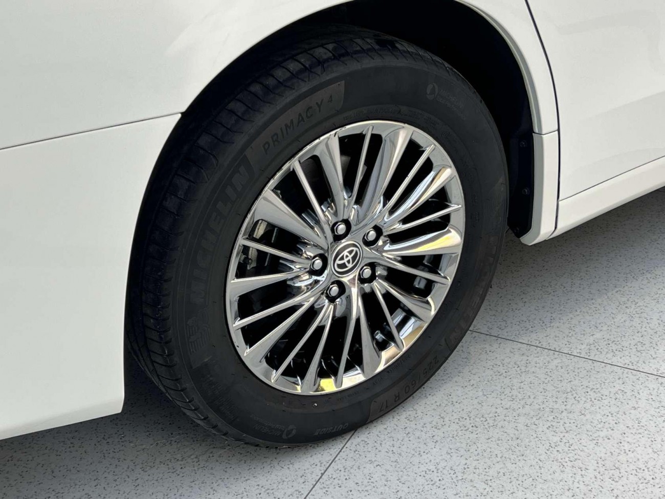 Toyota Alphard 2022