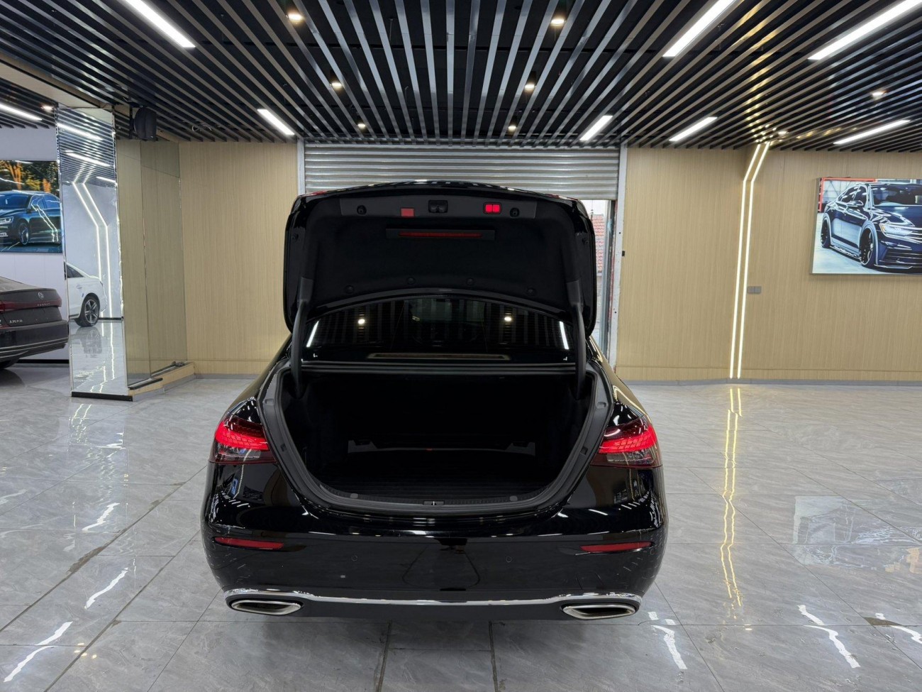 Mercedes-Benz E 300 L 2021