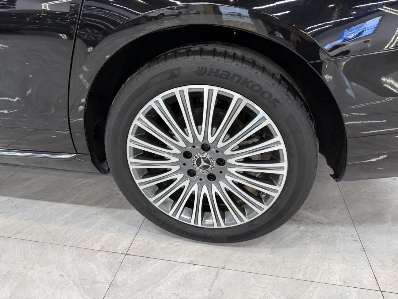 Mercedes-Benz E 300 L 2021